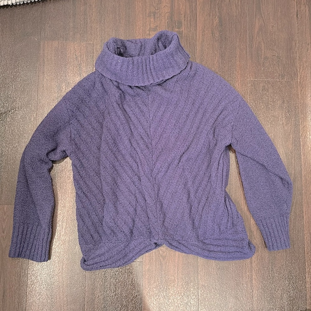 Women’s Turtleneck Sweater